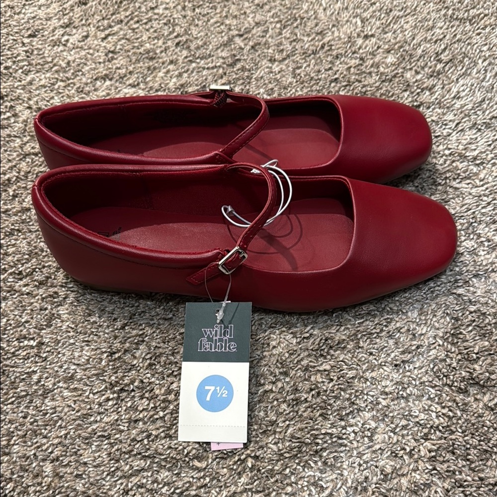 Wild Fable Women's Red Elsa Flats